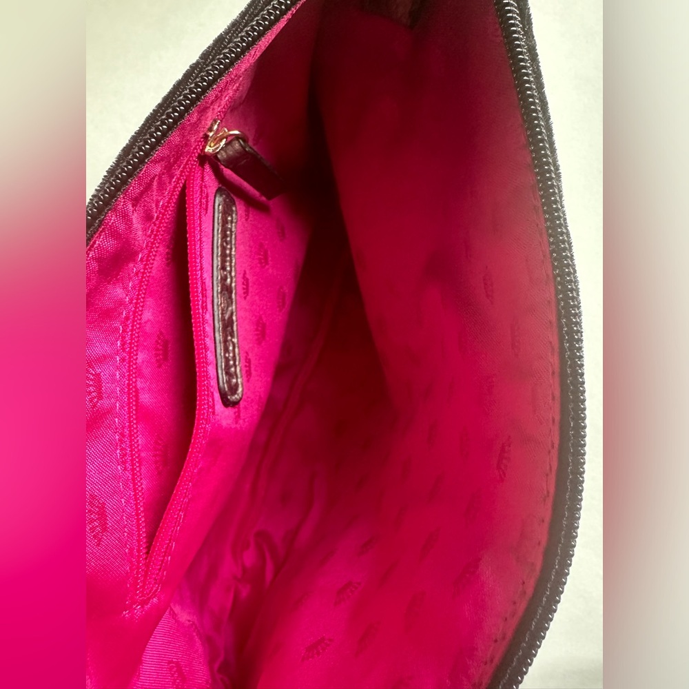 JUICY NWT Scottie Dog Velour Wristlet - Picture 6 of 7